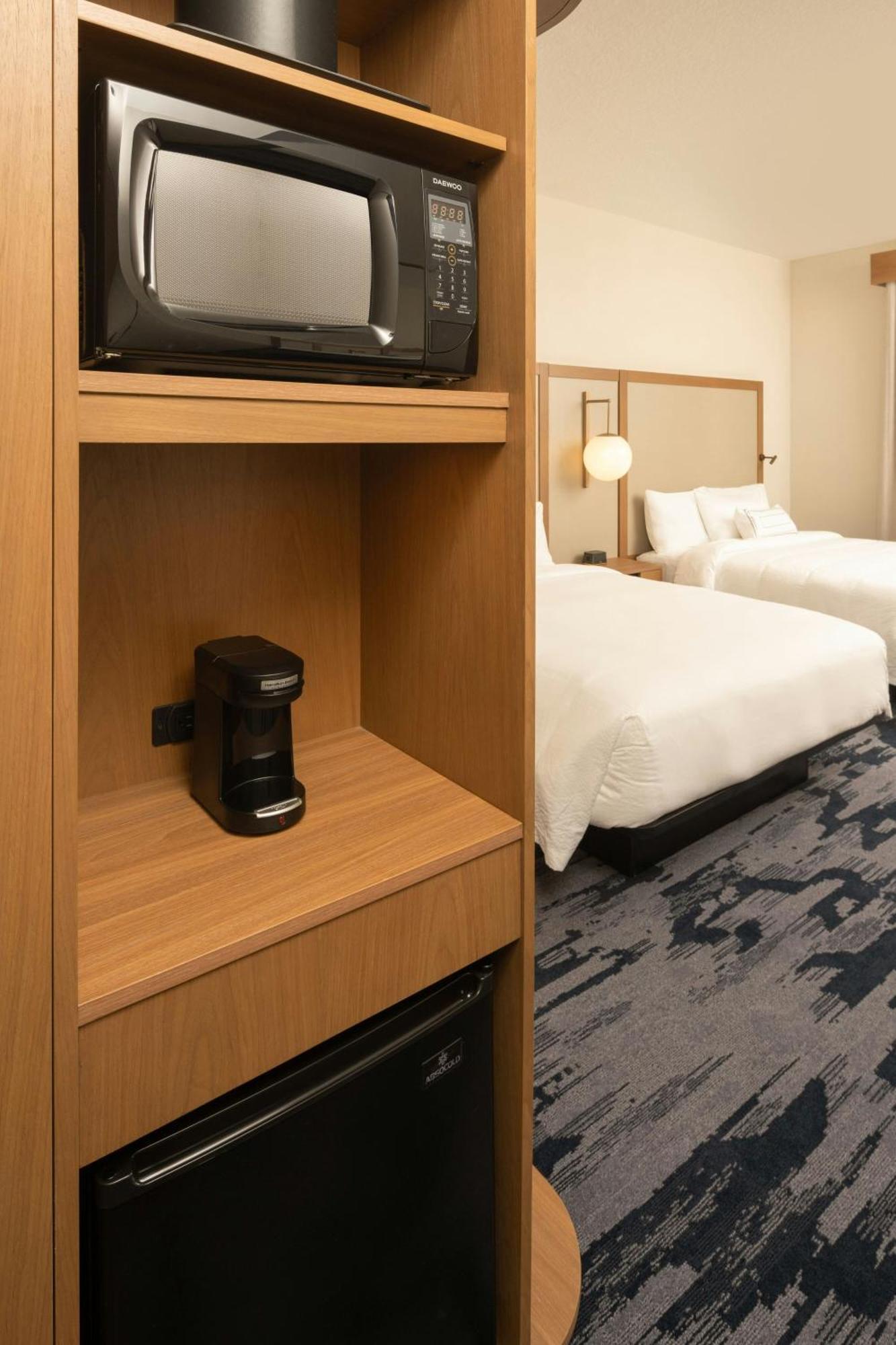 Fairfield Inn & Suites Веро Бич Экстерьер фото
