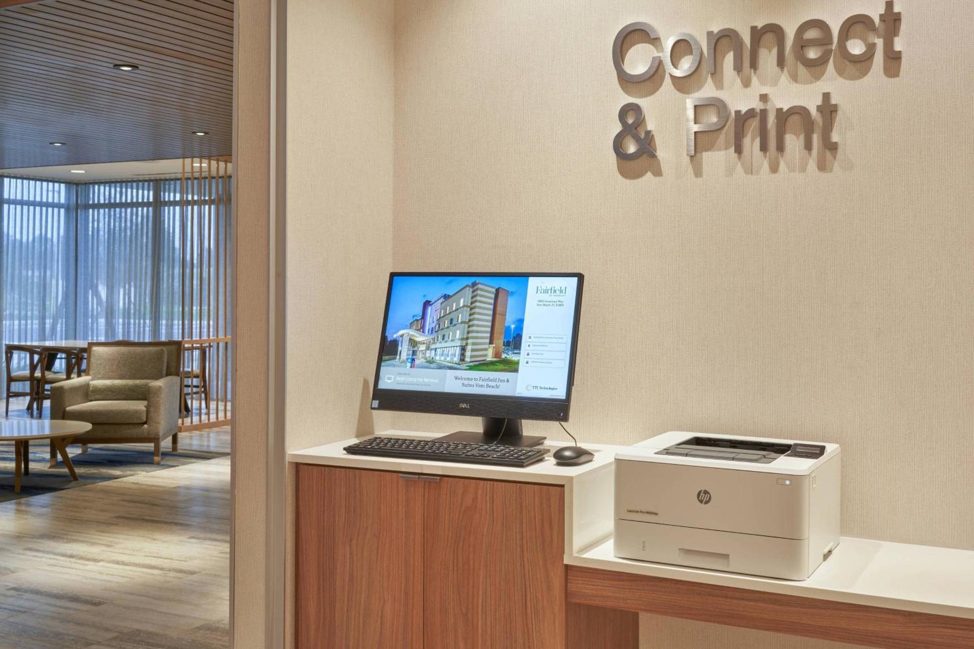 Fairfield Inn & Suites Веро Бич Экстерьер фото